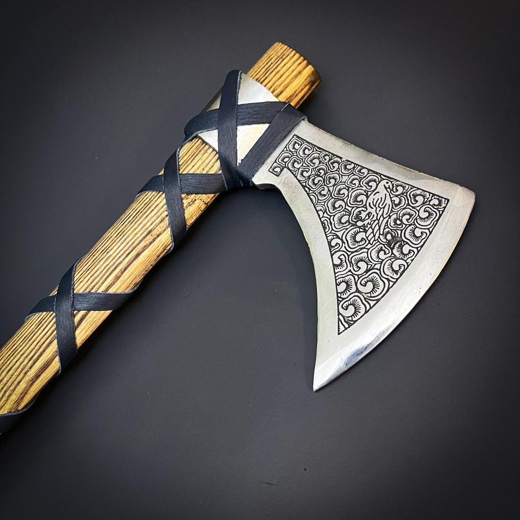 Picture of: The Peacock Axe – Raven Forge